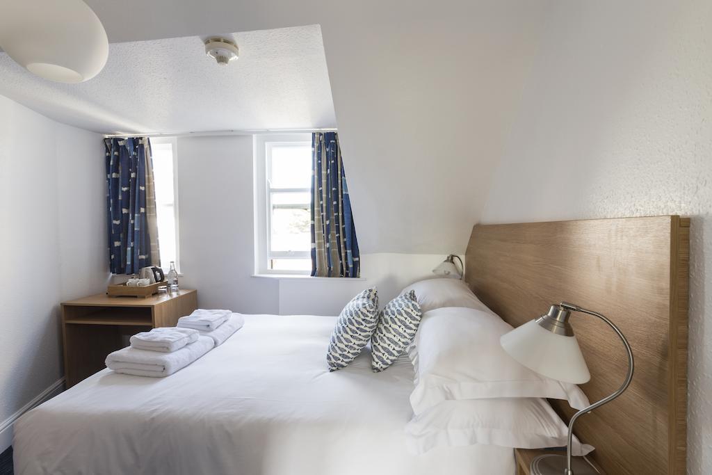 Tommy Jacks Hotel Bude Room photo